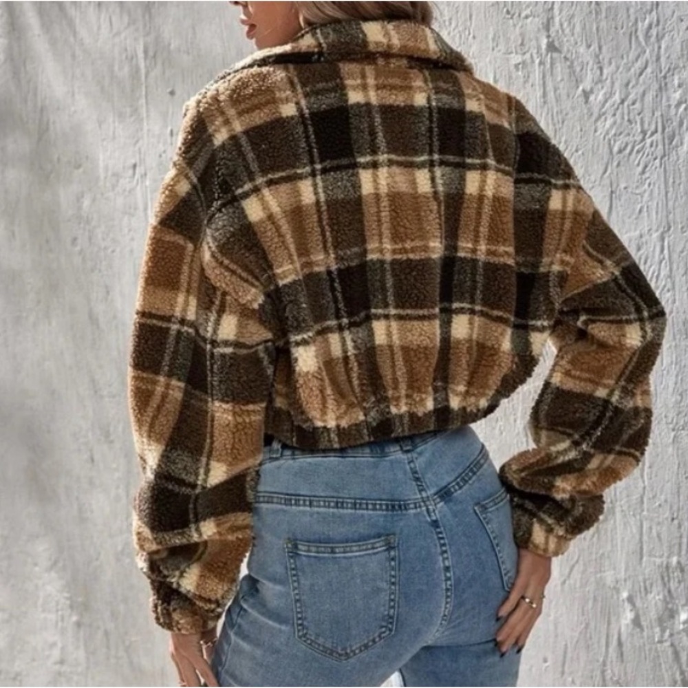 ROMWE 🤎 1/2 Zip Crop Plaid Teddy Jacket - Picture 8 of 14
